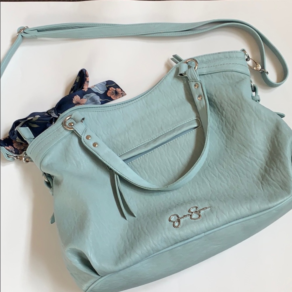 Jessica Simpson purse